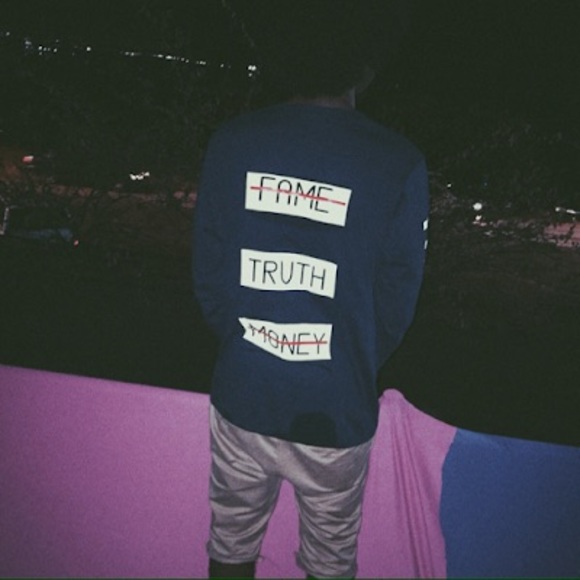 Meet your Posher, Jair - Picture 1 of 1